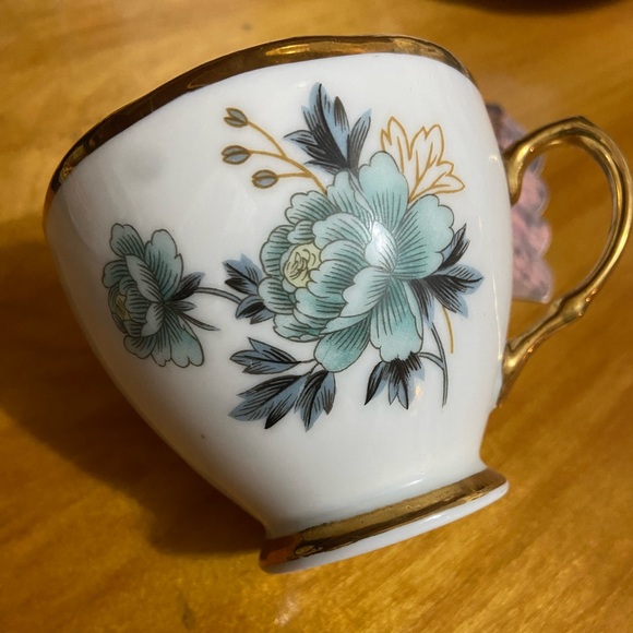 Tea Cup - Picture 2 of 4